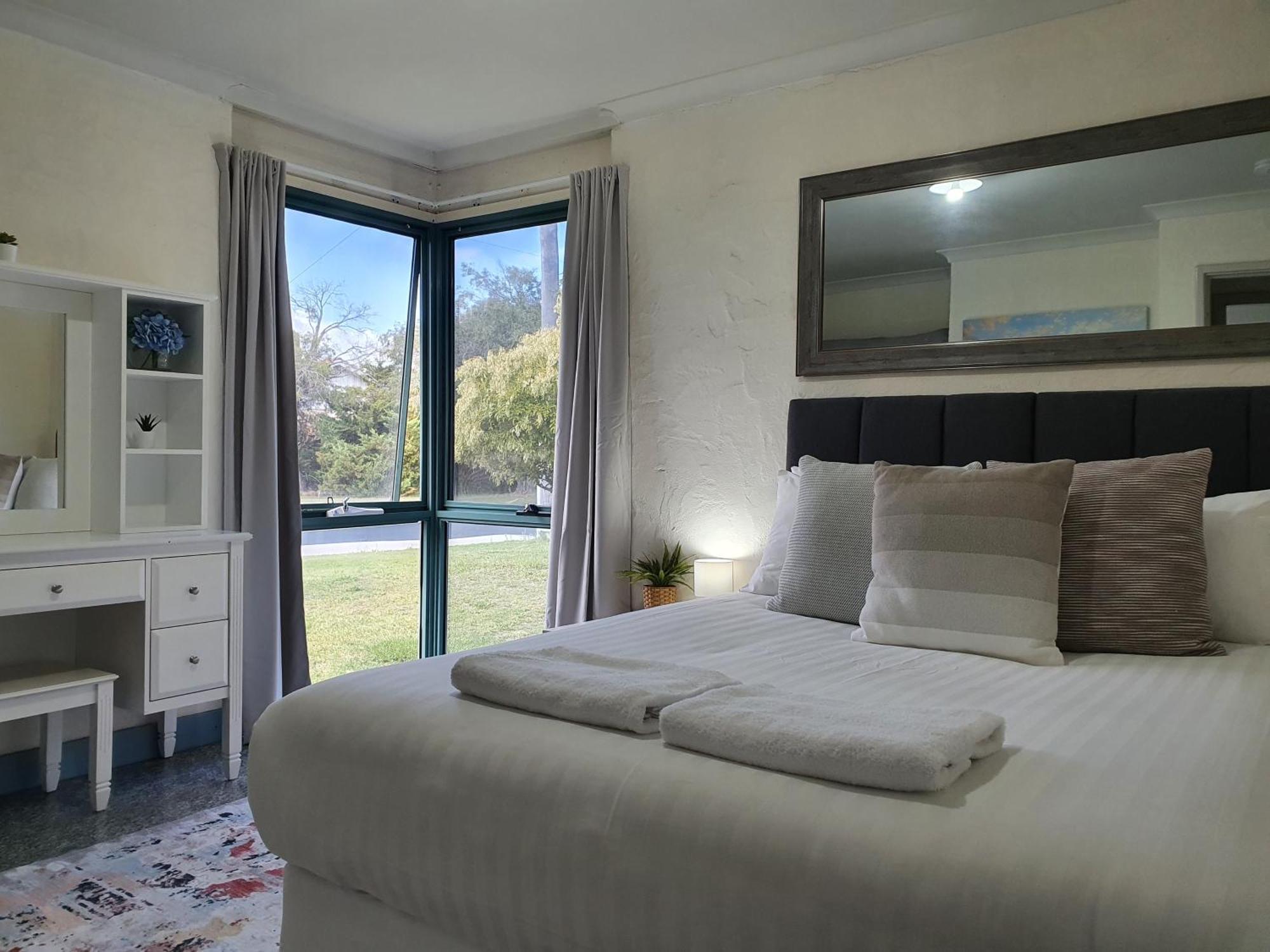 Busselton Holiday Units Szoba fotó